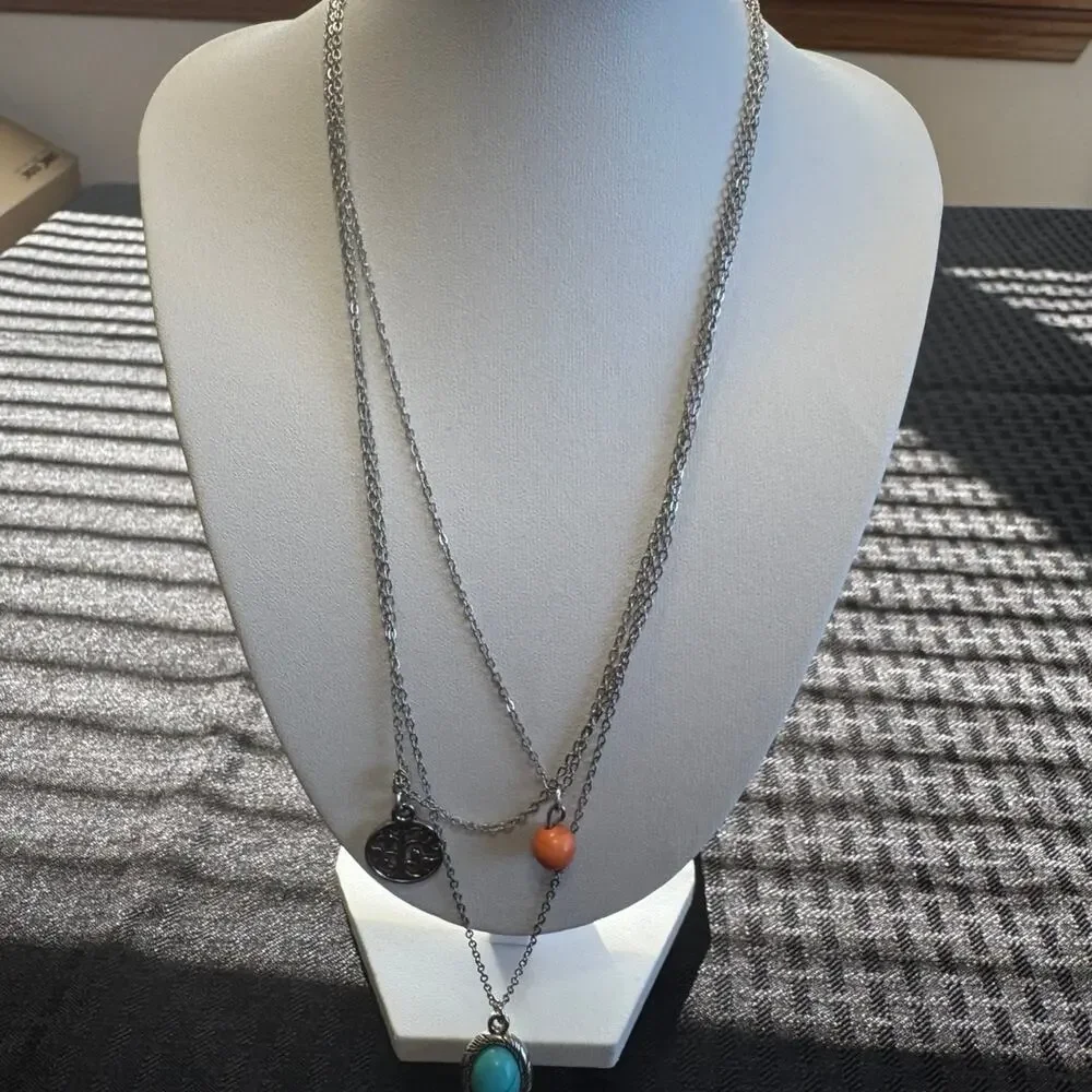 Run out of Rodeo Necklace and Earring set